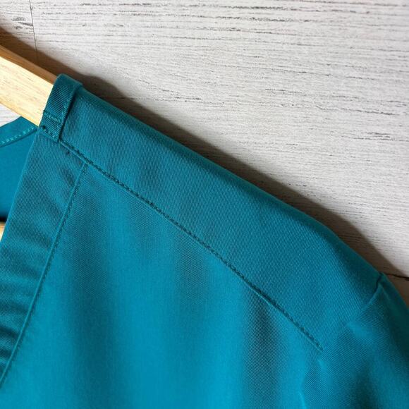 Figs Top Womens Size XXL Pacific Blue Teal Technical Collection Casma Scrub - Picture 11 of 16